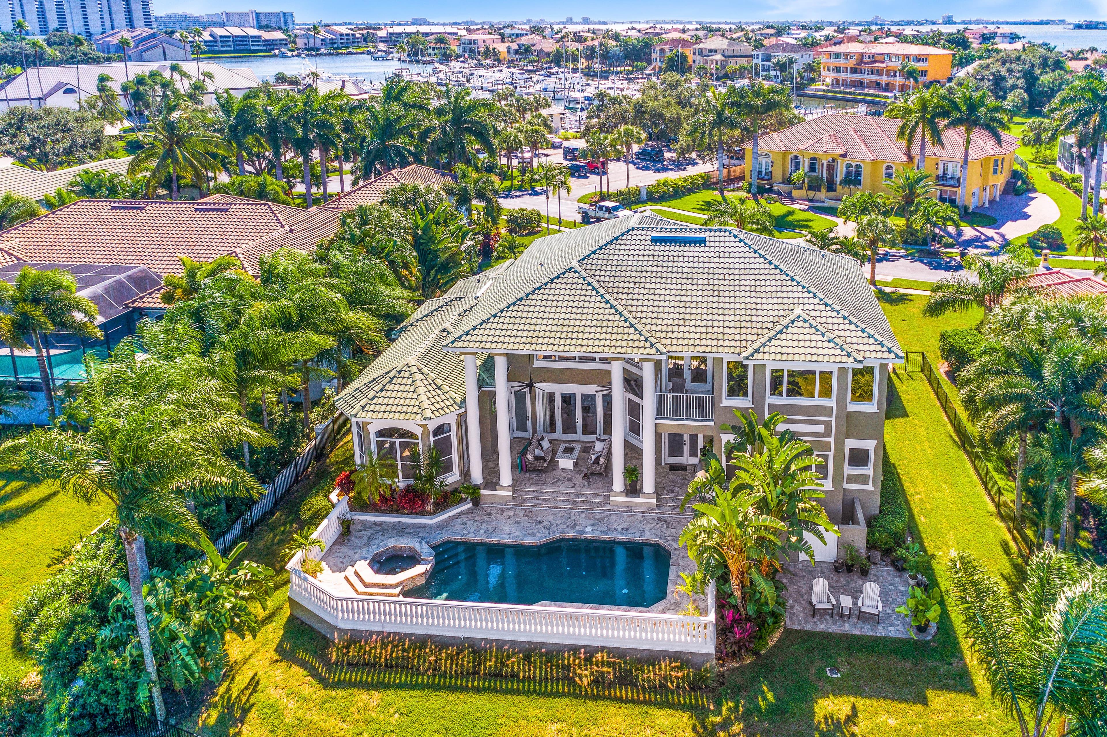 Pasadena Yacht and Country Club