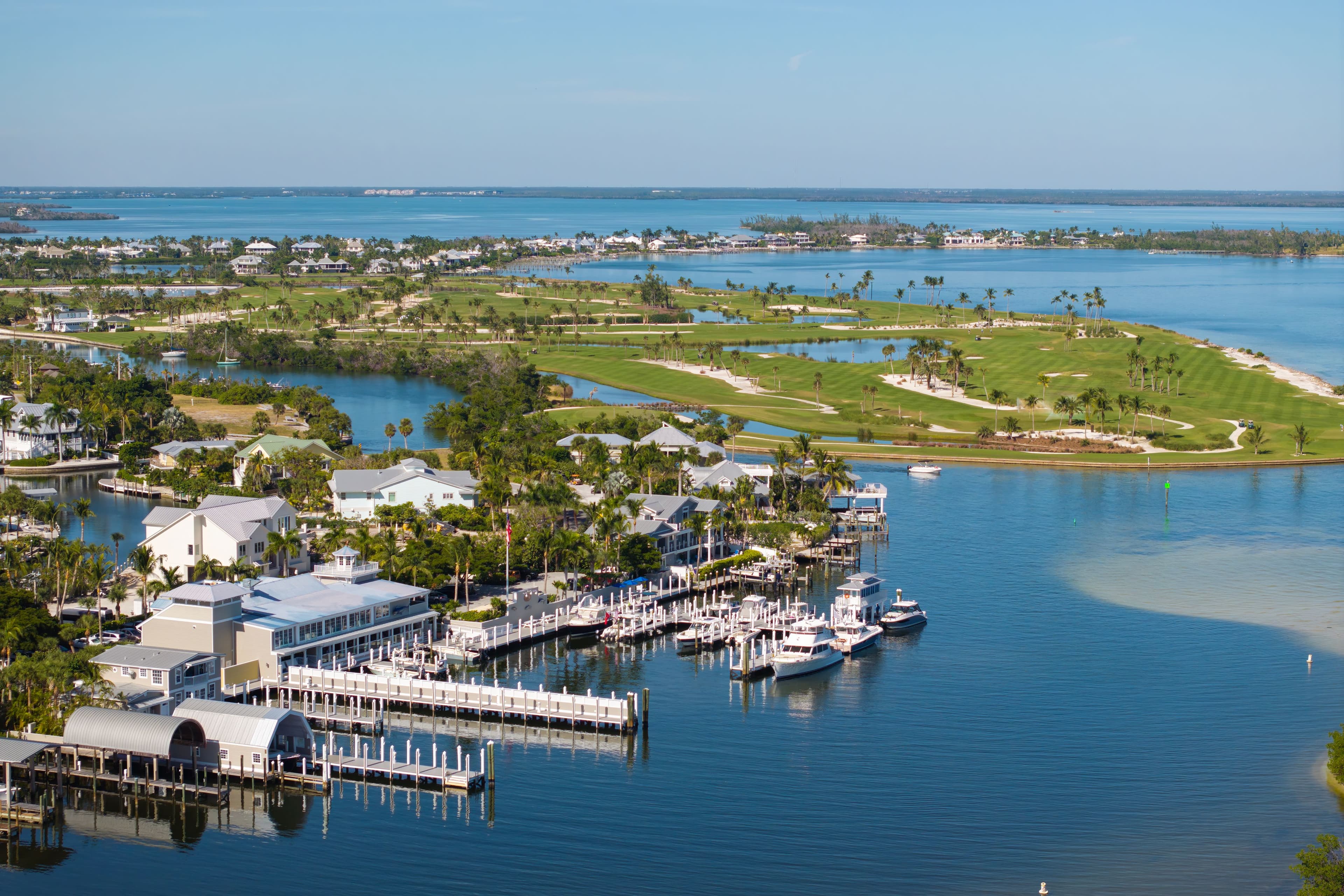 Snell Isle Luxury Estates 2026: Waterfront & Golf Living