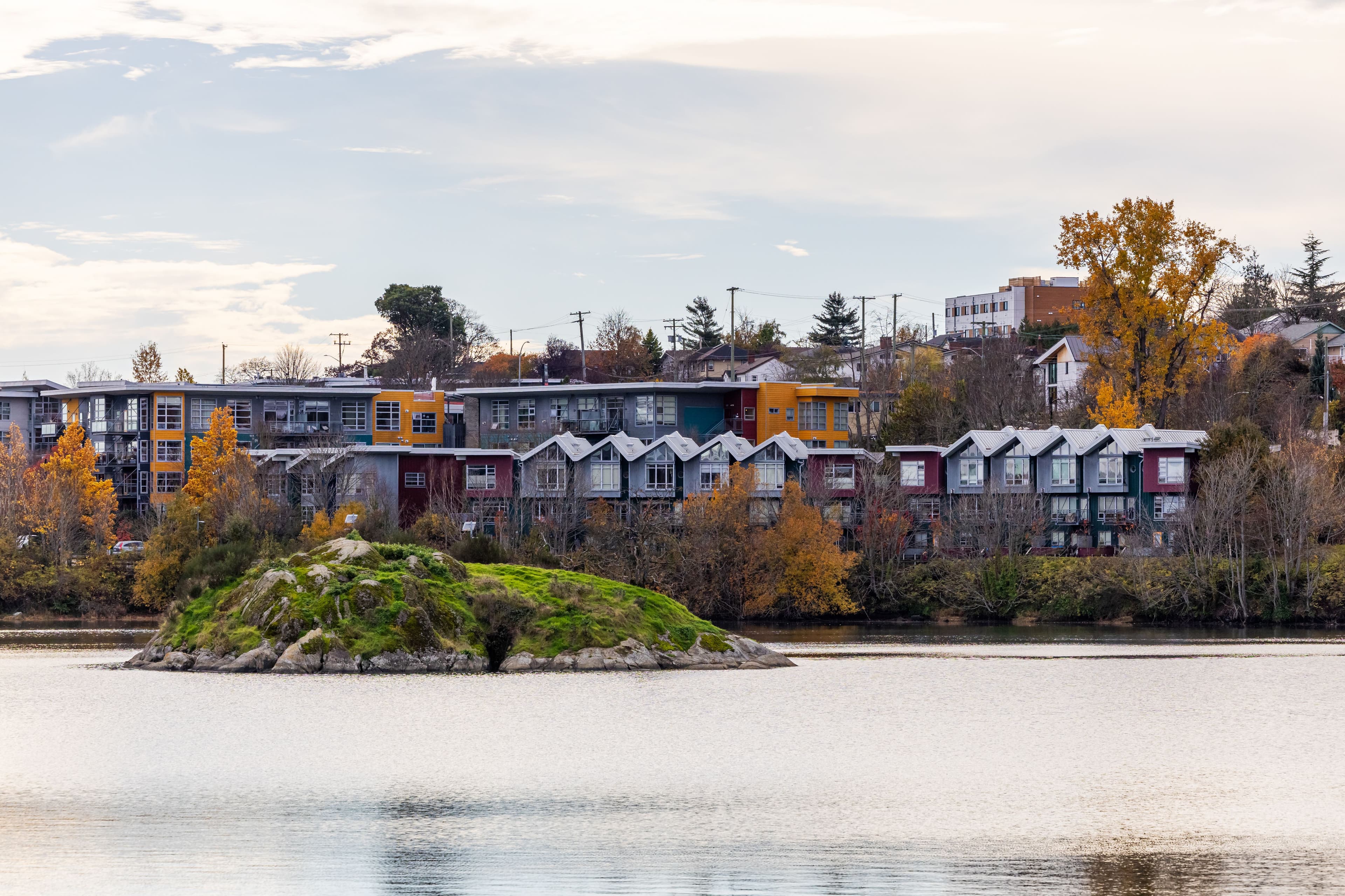 Dolphin Cay Real Estate Updates – 12 Months Ending 9/30/18 – Courtesy of Deborah Eagan, Realtor and Dolphin Cay Resident